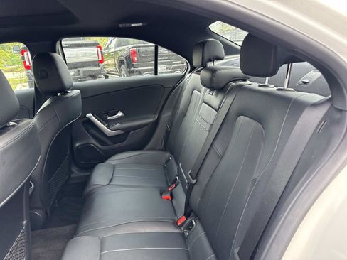 Used 2022 Mercedes-Benz A 220 4MATIC image 14