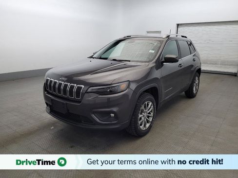 Used 2019 Jeep Cherokee Latitude Plus image 1