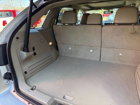 Used 2013 Lincoln MKX Base AWD 4dr SUV image 17