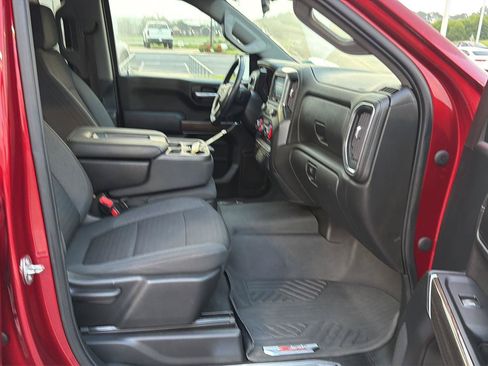Used 2022 Chevrolet Silverado 1500 RST AWD/4WD image 13
