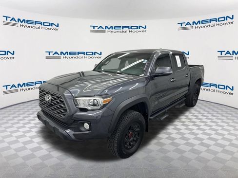 Used 2020 Toyota Tacoma TRD Off-Road AWD/4WD image 1