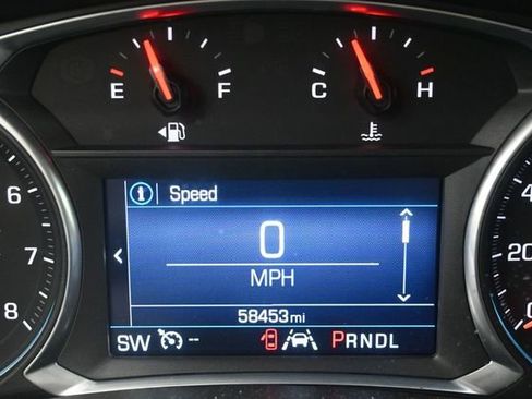 Used 2020 Chevrolet Equinox LT FWD image 16