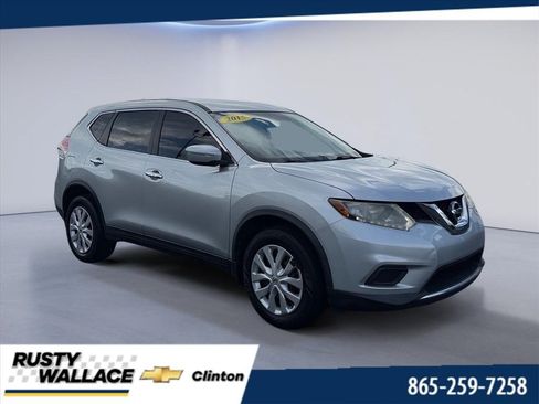 Used 2015 Nissan Rogue S FWD image 1