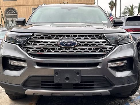 Used 2021 Ford Explorer Limited RWD image 3