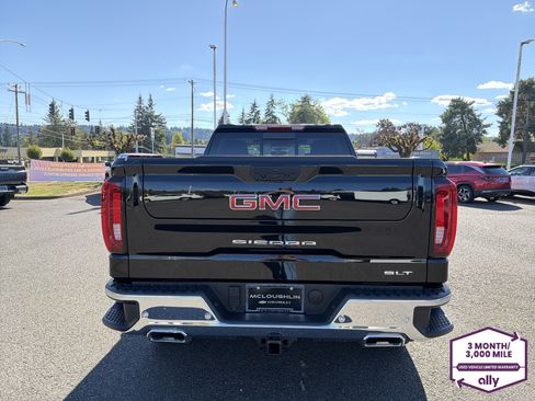 Used 2025 GMC Sierra 1500 SLT w/ SLT Premium Plus Package AWD/4WD image 4