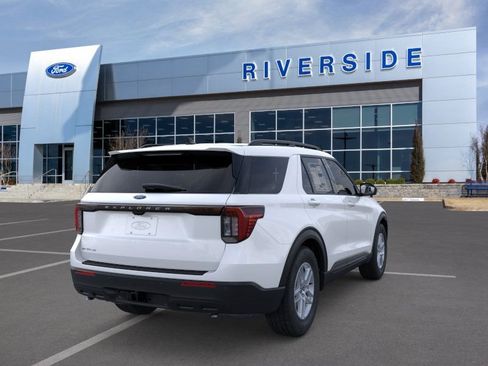 New 2026 Ford Explorer Active image 8