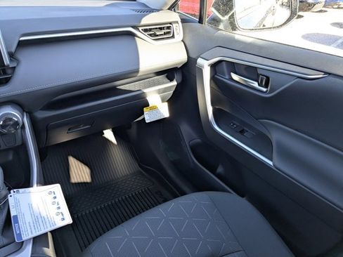 New 2025 Toyota RAV4 XLE image 17