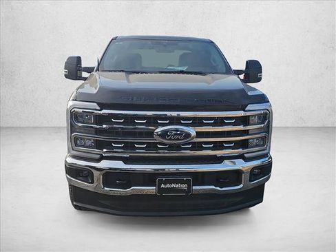 New 2026 Ford F250 Lariat w/ FX4 Off-Road Package image 8