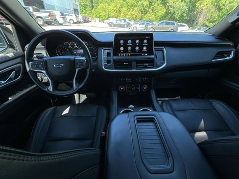 Used 2021 Chevrolet Tahoe RST w/ Luxury Package AWD/4WD image 39