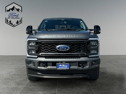 Certified 2024 Ford F250 Lariat w/ Lariat Ultimate Package AWD/4WD image 8