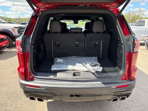 Used 2024 GMC Acadia AT4 w/ LPO, Floor Liner Package AWD/4WD image 22