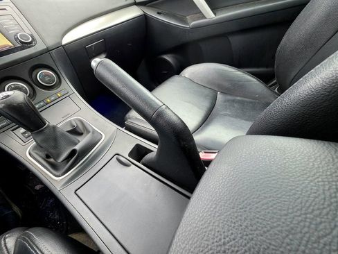 Used 2013 MAZDA MAZDA3 i Grand Touring FWD image 27