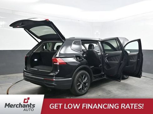 Used 2024 Volkswagen Tiguan SE FWD image 51