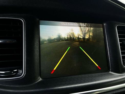 Used 2018 Dodge Charger R/T w/ Plus Group image 34