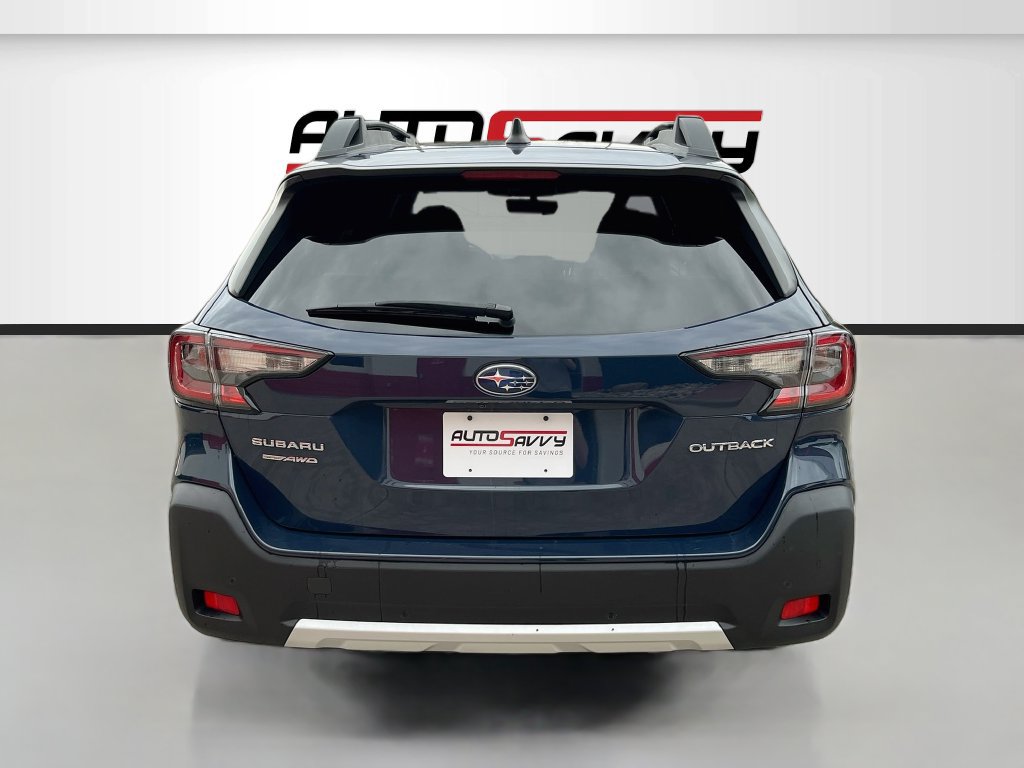 Used 2024 Subaru Outback Limited AWD/4WD image 6