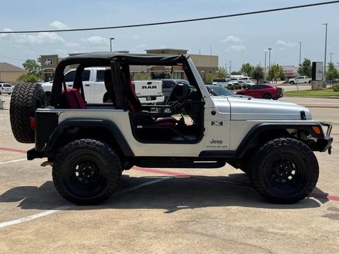 Used 2004 Jeep Wrangler X w/ Wheel Plus Group AWD/4WD image 6
