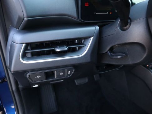 New 2025 Kia K4 LXS image 28