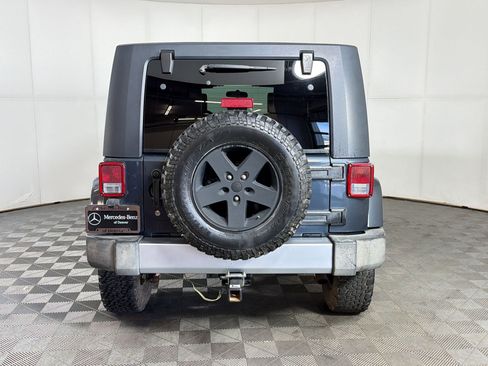 Used 2008 Jeep Wrangler Unlimited Sahara AWD/4WD image 10