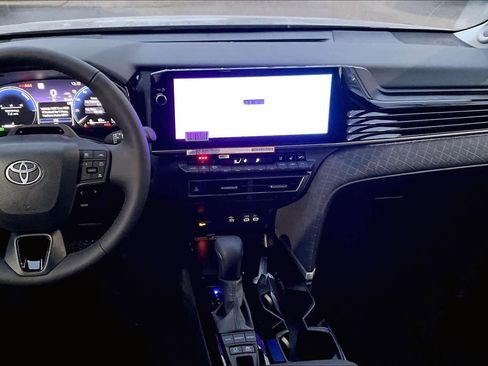 New 2026 Toyota Camry XLE image 6