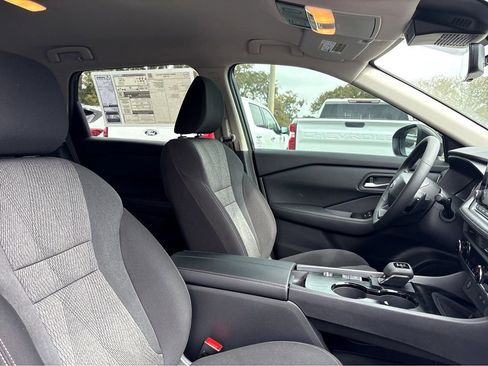 New 2026 Nissan Rogue SV FWD image 12