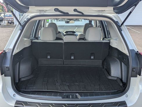 Used 2022 Subaru Forester Limited AWD/4WD image 25