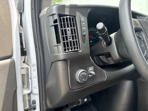 Used 2024 Chevrolet Express 2500 w/ Driver Convenience Package RWD image 22