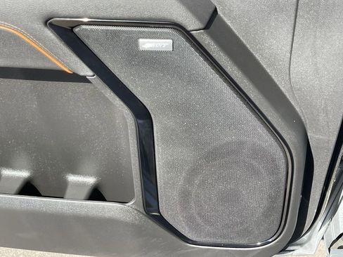 Used 2025 GMC Sierra 2500 AT4 w/ AT4 Premium Plus Package image 25