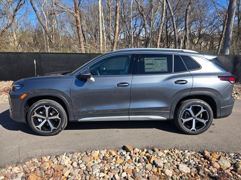 New 2026 Volkswagen Tiguan SE AWD/4WD image 2