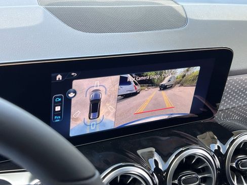 New 2026 Mercedes-Benz GLB 250 4MATIC image 24