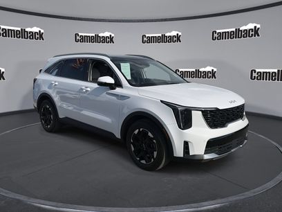 Certified 2024 Kia Sorento S w/ Panoramic Sunroof Package