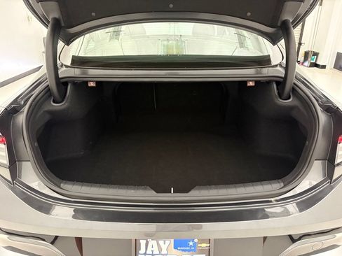 Used 2025 Hyundai Sonata SEL FWD image 39