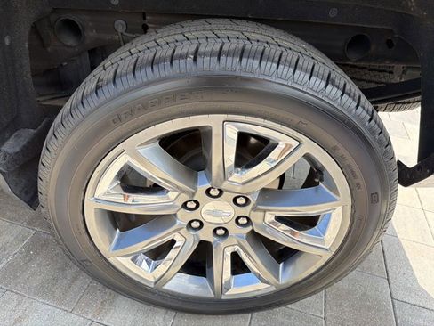 Used 2018 Chevrolet Silverado 1500 LTZ Z71 w/ Centennial Edition image 34