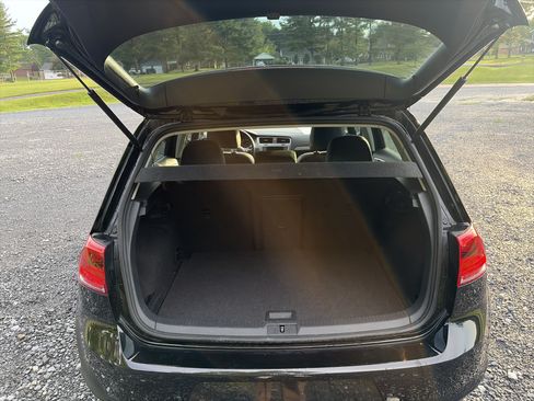 Used 2015 Volkswagen Golf SE w/ Lighting Package FWD image 23
