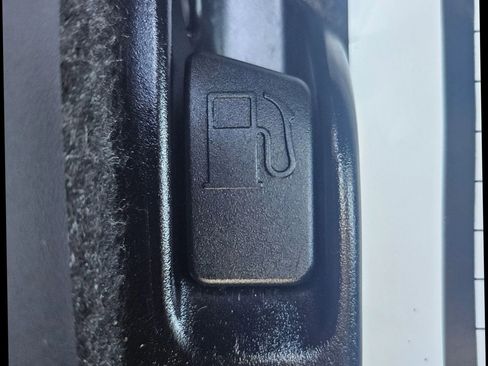 Used 2012 Toyota Prius C One image 22