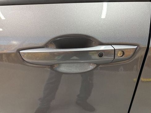 Used 2021 Honda Civic EX image 14