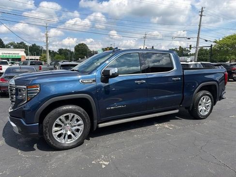 Certified 2023 GMC Sierra 1500 Denali w/ Technology Package AWD/4WD image 3
