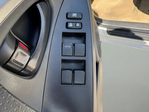 Used 2011 Toyota RAV4 Limited image 17