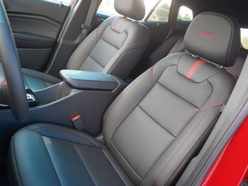 New 2026 Chevrolet Trax RS w/ Driver Confidence Package FWD image 18