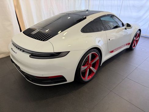 Certified 2024 Porsche 911 Carrera S RWD image 9