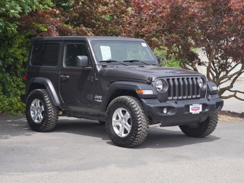 Used 2019 Jeep Wrangler Sport AWD/4WD image 27