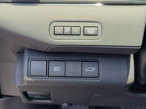 New 2026 Toyota C-HR AWD/4WD image 15
