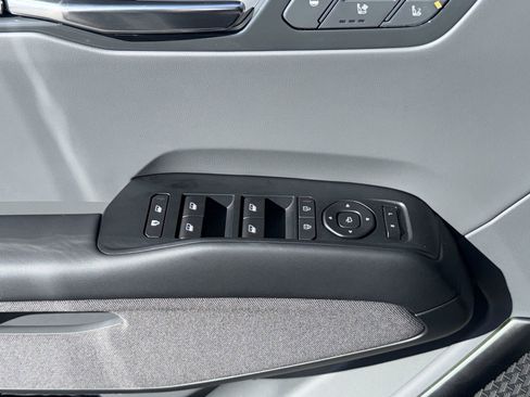 New 2026 Kia EV9 Land w/ Nightfall Edition Package image 17
