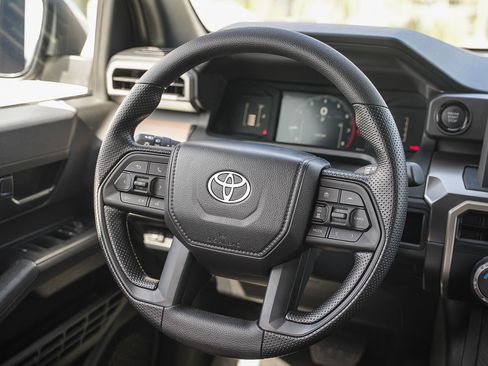 New 2025 Toyota Tacoma SR5 image 18