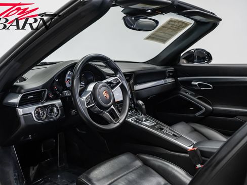 Used 2017 Porsche 911 Carrera 4S image 52