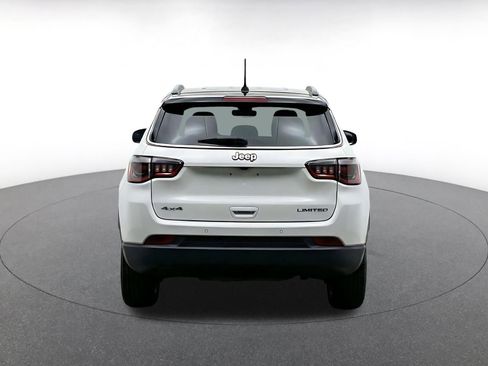 Used 2025 Jeep Compass Limited AWD/4WD image 8