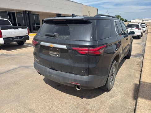 Used 2023 Chevrolet Traverse LT w/ LPO, Floor Liner Package FWD image 7