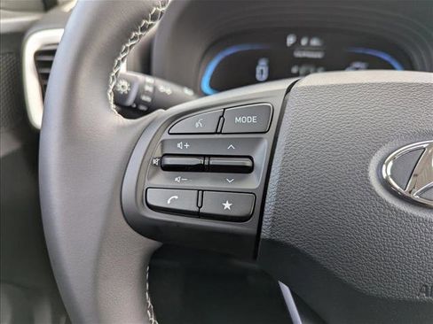 New 2026 Hyundai Venue SEL FWD image 13