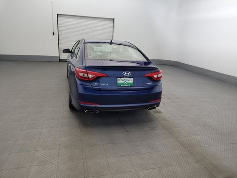 Used 2016 Hyundai Sonata Sport w/ Option Group 02 FWD image 6