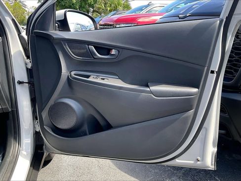 Used 2023 Hyundai Kona SEL FWD image 23