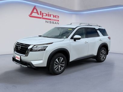New 2025 Nissan Pathfinder SL